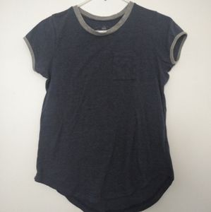Girls pocket tee